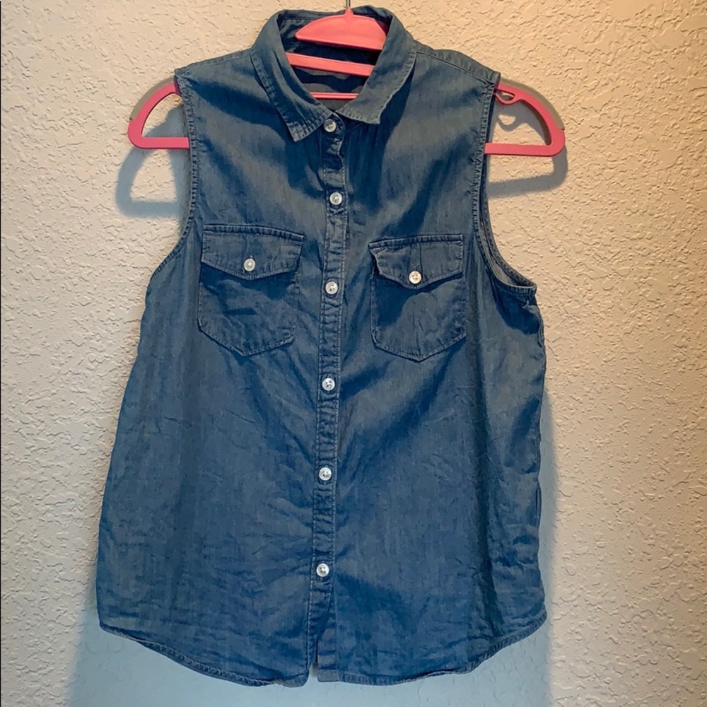 Jean sleeveless top